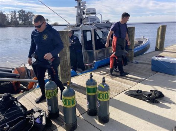 Dive Team Resumes Search For Missing Boater On Bald Eagle Lake