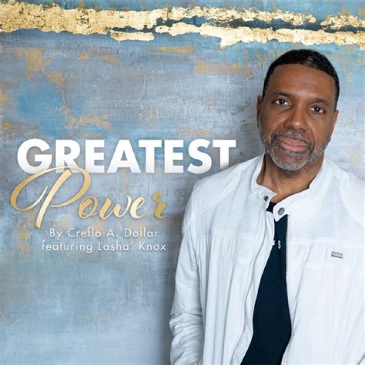 Get The Scoop: Smokie Norful's Uncovered Height