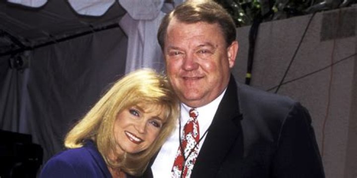 Latest Barbara Mandrell Photos And Recent Images