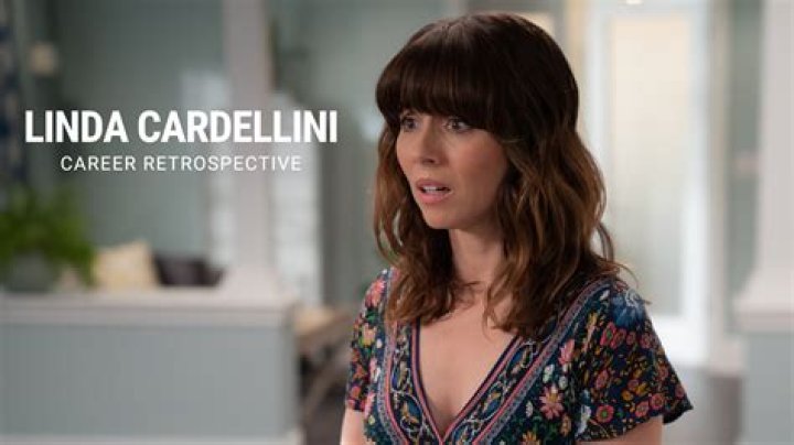 Linda Cardellini's Iconic Role In 'Good Burger' As Heather