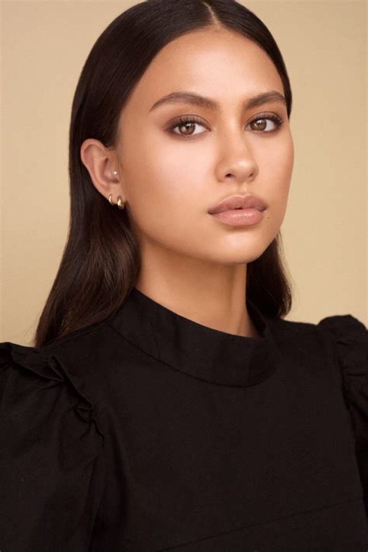 Maria Oliveira: A Rising Star In The Entertainment Industry