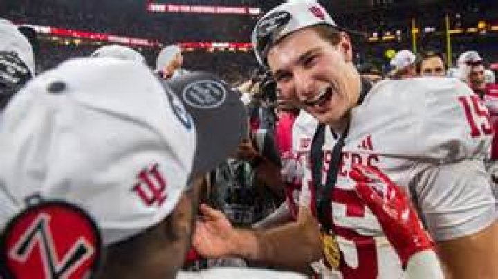 Matt Leinart Age: Find Out The Former Heisman Winner's Age