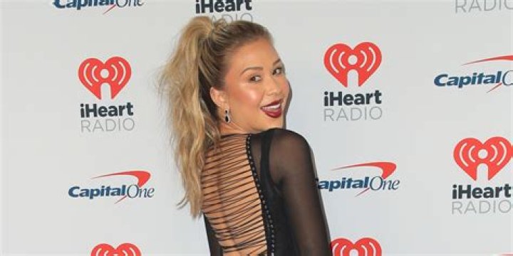 Meet Gabby Windey's Amazing Mom: A Look Into Their Special Bond