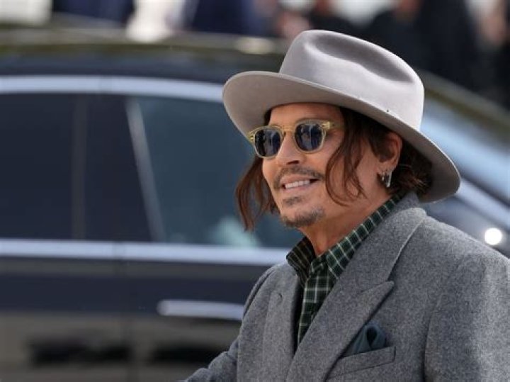 Surprising Fact: Johnny Depp's Age In "Chocolat"