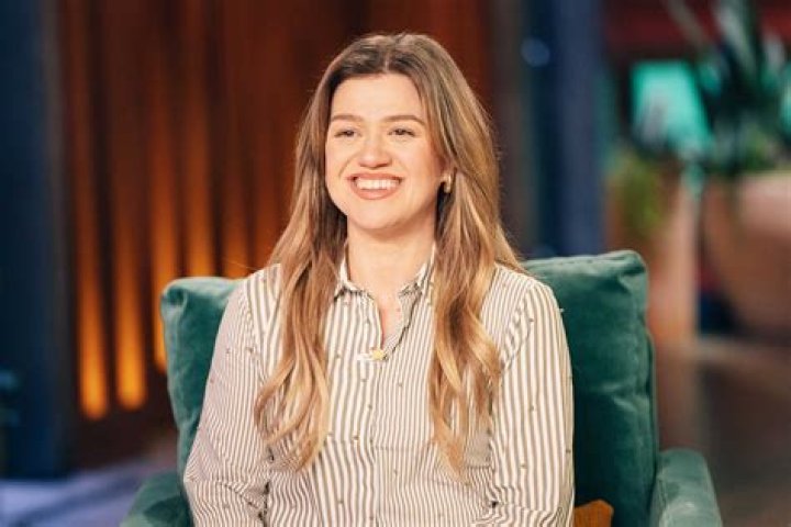 Uncover The Secrets: Kelly Clarkson's Sister's Career Revealed